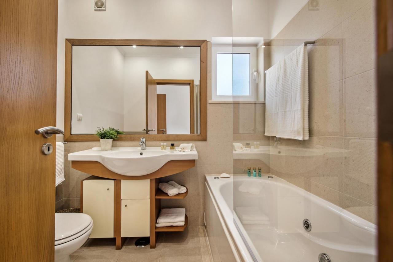 Luxurious First Floor Apartment Sleeps 4 Καρβοέιρο Εξωτερικό φωτογραφία