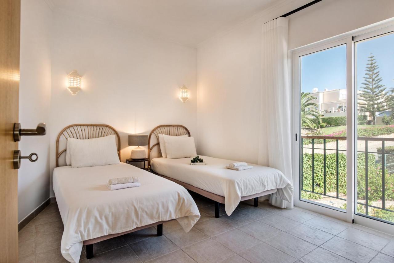 Luxurious First Floor Apartment Sleeps 4 Καρβοέιρο Εξωτερικό φωτογραφία
